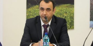 Prefectul Vasile Moldovan continuă programul de audiențe cu cetățenii în municipiul Sighetu Marmației