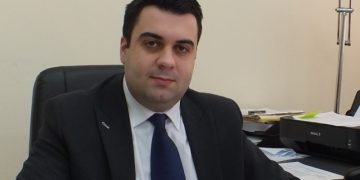 Ministrul Transporturilor a pus gând rău directorilor din CNAIR și șefilor din TAROM