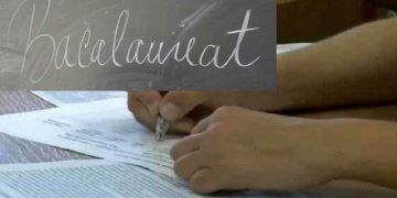 Candidaţii la Bacalaureat susţin proba obligatorie a profilului
