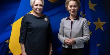 Viorica Dăncilă a discutat cu Ursula von der Leyen despre viitorul comisar european al României