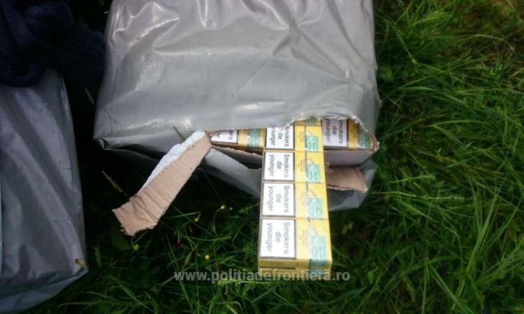 16 colete cu ţigări de contrabandă confiscate la Valea Vişeului