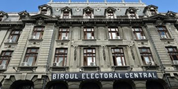 BEC: 14 candidaturi la prezidenţiale rămase definitiv
