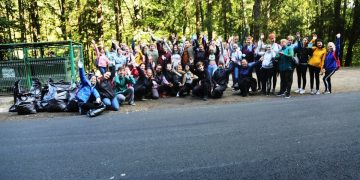 Maramureșul din nou în frunte la mobilizare și implicare: mii de participanți la cea mai mare acțiune de ecologizare Let’s Do It, Romania