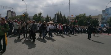Start la CASTANE 2019! Mii de băimăreni au participat parada de deschidere