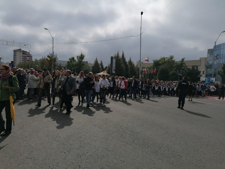 Start la CASTANE 2019! Mii de băimăreni au participat parada de deschidere