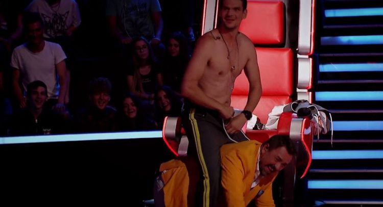 Simbolul #Rezist, gafă memorabilă. Tudor Chirilă în chiloți pe un post național de TV