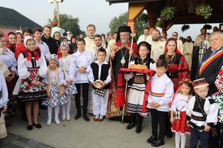 Târnosirea bisericii din Mesteacăn, Protopopiatul Oaş