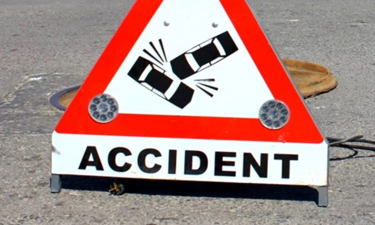 Accident în Seini, produs de o şoferiţă care a pierdut controlul volanului maşinii pe care o conducea
