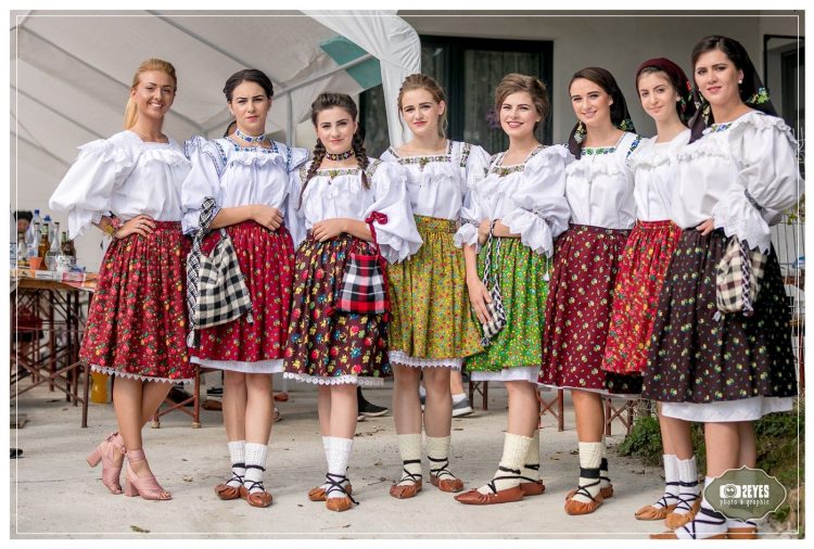 Româncele au fost votate cele mai frumoase femei din Europa