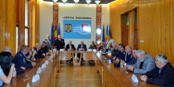 Cadrele militare în rezervă și retragere maramureșene şi cadrele militare active și în rezervă din regiunea Ivano-Frankivsk, primite la Palatul Administrativ
