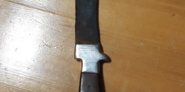 CASTANE 2019, la un pas de TRAGEDIE. Un individ înarmat, reținut din mulțime – FOTO