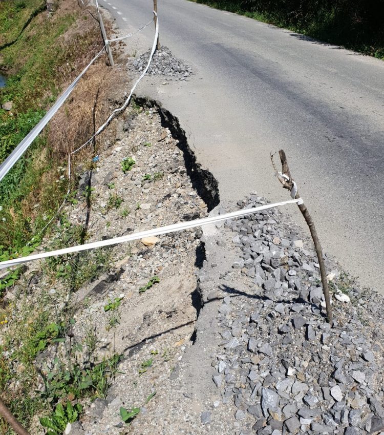 Lucrări de reparații pe DJ 188, în zona localităților  Vișeu de Jos – Bogdan Vodă