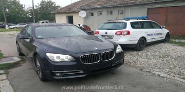 Încă un autoturism căutat de autorităţile din Germania, depistat de poliţiştii de frontieră