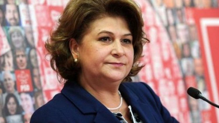 Jurnalista Carmen Avram: Rovana Plumb nu a fost „respinsă”