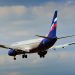 Românul care a făcut scandal într-un avion Londra – Bucureşti ar fi fost drogat