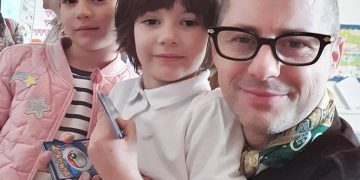 Vedetă din Maramureș caută bonă pentru cei 6 copii