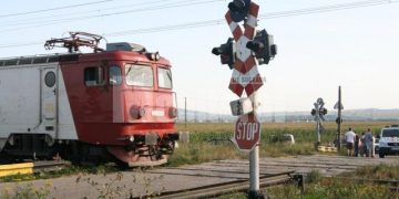 Accident de tren. O persoană și-a pierdut viața