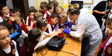 Copiii de la două şcoli din Baia Mare au fost criminalişti pentru o zi!