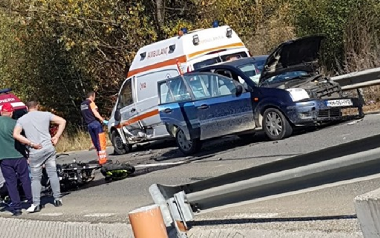 Accident grav în Cavnic. Traficul a fost blocat