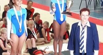 A murit Iuliana Simonfi, fostă gimnastă și antrenoare la CSM Baia Mare