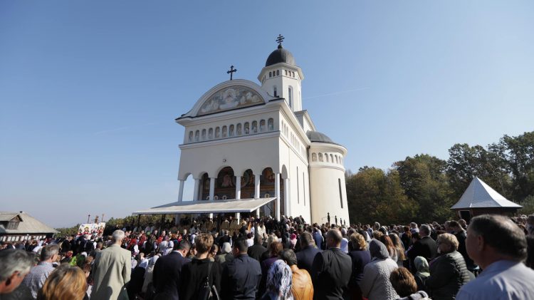 Târnosirea bisericii Mănăstirii Măriuş, Protopopiatul Satu Mare – FOTO