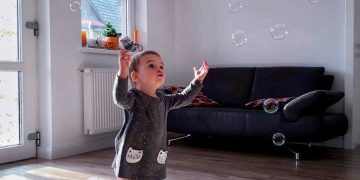 Strigăt de ajutor pentru un îngeraș de fetiță din Maramureș. Are nevoie urgentă de sânge