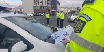 Şoferii băimăreni, instruiţi cu privire la noile prevederi legate de folosirea telefonului mobil la volan
