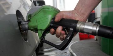 România, în topul țărilor cu cei mai scumpi carburanți. Pe ce loc se află ţara noastră