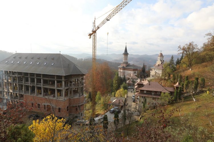 Popas duhovnicesc la Mănăstirea Rohia