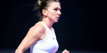 TENIS – Simona Halep s-a impus în primul meci de la Turneul Campioanelor