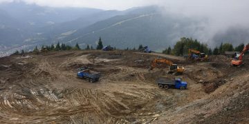 Lucrările la pârtia de schi şi la telegondola din Borşa, în linie dreaptă