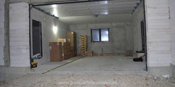 Ţigări de contrabandă, de aproximativ 300.000 lei, găsite într-un garaj în construcţie