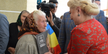 Viorica Dancilă s-a întâlnit cu alegătorii și membrii PSD la Casa de Cultură din Vișeu de Sus