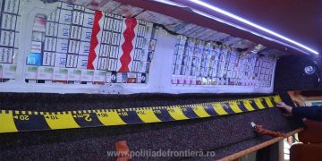 Doi cetățeni ucraineni cercetați pentru contrabandă și peste 19.200 de pachete cu țigări confiscate la frontiera de nord