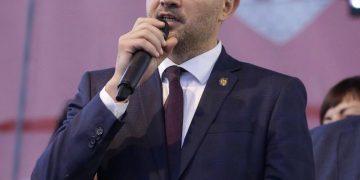 Cosmin Butuza (PSD): ”Ipocrizia şi minciuna, trăsături esenţiale ale individului #rezist”