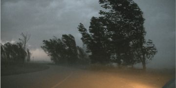 Alertă de vreme severă imediată! ANM anunță rafale de vânt de până la 110 km/h