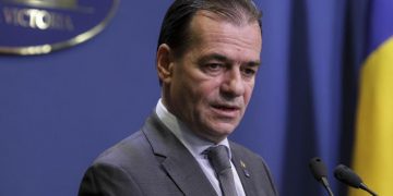 Primele probleme pentru Orban: Medicii anunță că intră în GREVĂ, dacă nu-și primesc salariile mărite de PSD