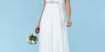 Tânăra mămică găsită moartă în casă. Abia ce făcuse nunta