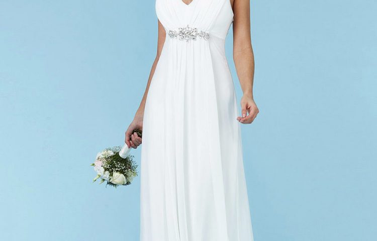 Tânăra mămică găsită moartă în casă. Abia ce făcuse nunta