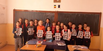 Poliţiştii maramureşeni, implicaţi în campania de prevenire și combatere a violenței în școală