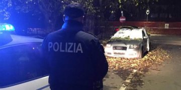 Român de 23 de ani, găsit mort într-o mașină în Italia, după o supradoză de heroină