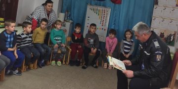 Poliţist „de grădiniţă”