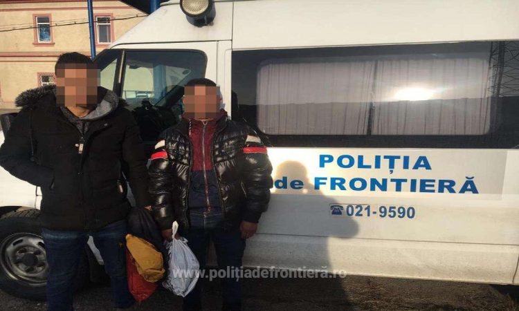 Tunisian si un libian, opriți din drumul ilegal spre vestul Europei