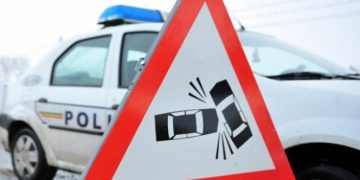 Accident în Groși. Impact violent între două autoturisme