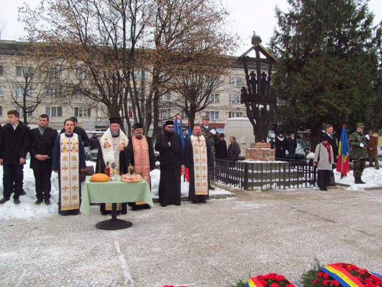 Ceremonial militar și religios de Ziua Victoriei Revoluției Române și a Libertății în Garnizoana Baia Mare