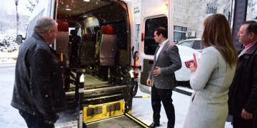 Mașină specială pentru băimărenii cu nevoi speciale