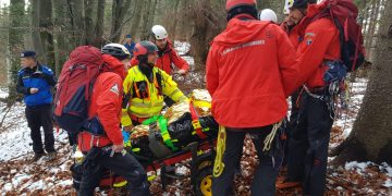 Alertă de grad zero în Maramureș! Avalanșă cu multiple victime – FOTO