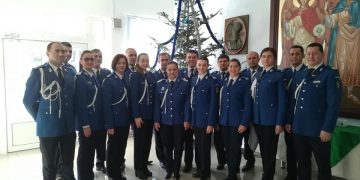 Corala Militară „Pintea Viteazul” răspândeşte bucuria Crăciunului