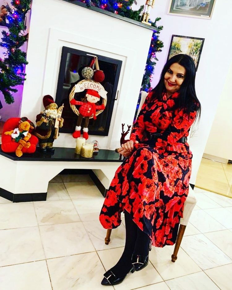 Sorina Pintea: „În noaptea sfântă de Crăciun să lăsăm deoparte grijile”