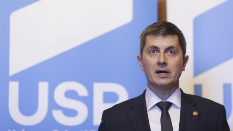 Silviu Mănăstire: ”Barna a condus personal plutonul de execuție a vocilor libere din USR”